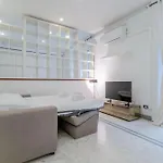 Solferino Chic Nest - New Elegant アパート ミラノ